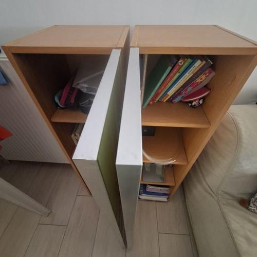 Beech wood shelves set of 2, like new, with glass doors