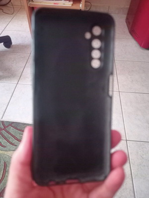 Silicone phone case like new