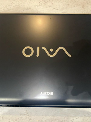 Sony Vaio 17.3 Laptop like new with Intel Core i7, 8GB RAM, 500GB SSD