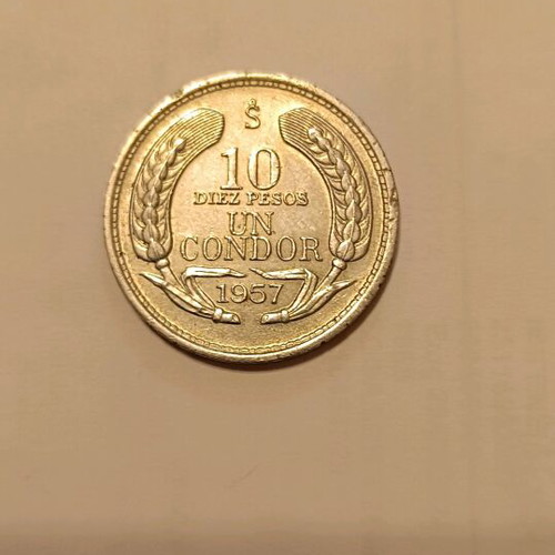 Chile 1957 coin 10 pesos like new