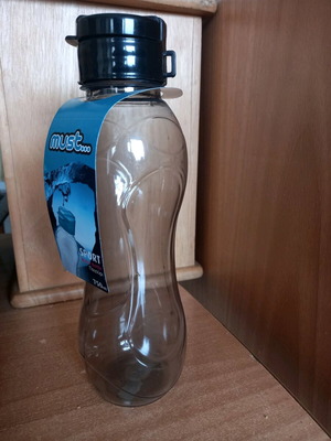 Must 750ml Sports Water Bottle Durable Plastic