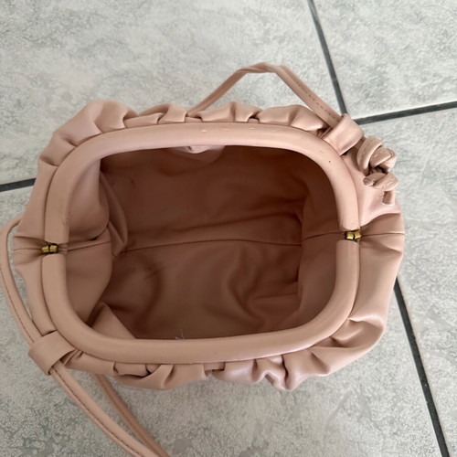 Envie Mairiboo crossbody bag like new
