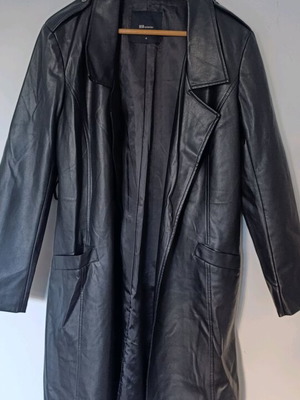 Καμπαρντίνα BSB μαύρη μεταχειρισμένη, μέγεθος 42