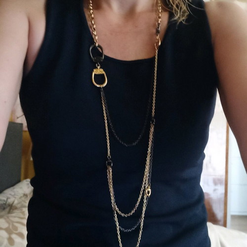 Necklace with multiple chains in gold and gray, like new