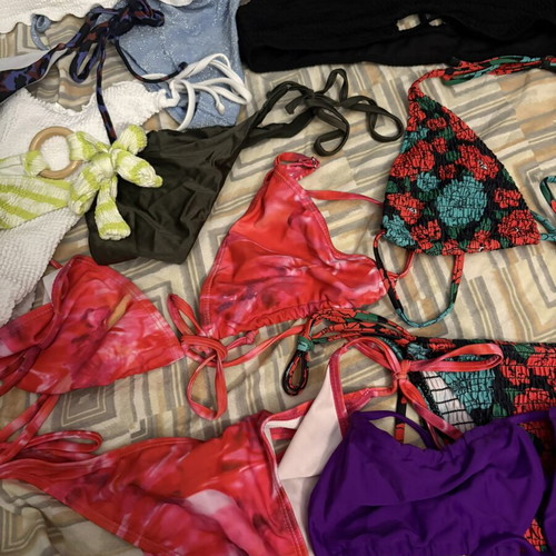 Bikini swimsuit set small-medium, 6 sets, 4 bottoms, 1 top