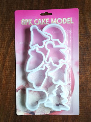 Christmas Cookie Cutters Set of 8 Plastic New