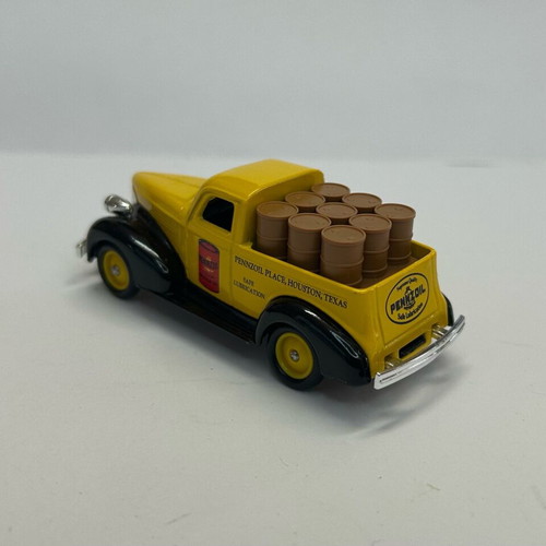 Lledo 1986 Chevy 1938 Pick Up Pennzoil new