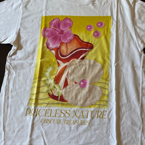 Pull & Bear t-shirt used, size S, white