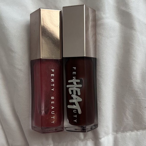 Fenty Beauty Gloss Bomb lip glosses like new, set of 2