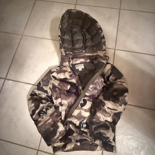 Guess children's jacket like new, size 7 years, brown and green