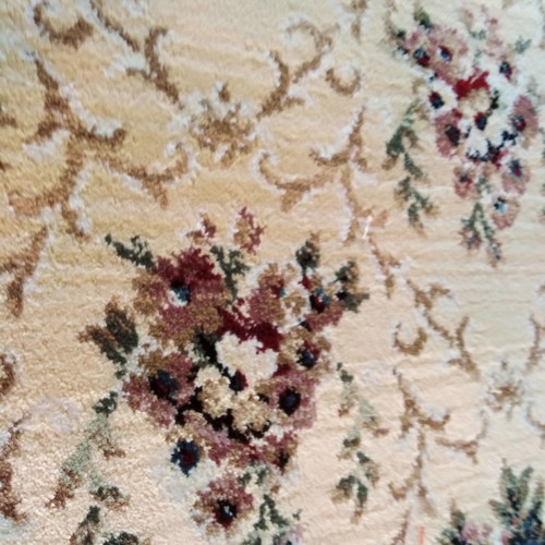 Synthetic rug new 1.60x2.30 with antistatic threads and beautiful design