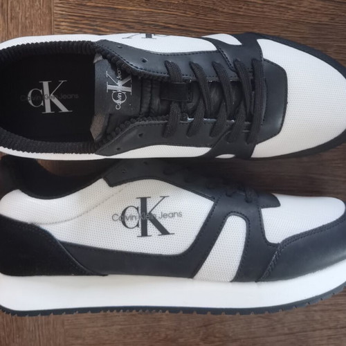 Calvin Klein shoes like brand new, size 45, black and white