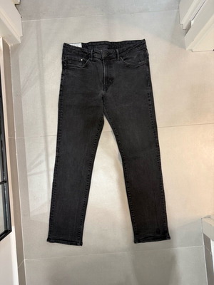 H&M black jeans like new, size M 34/32