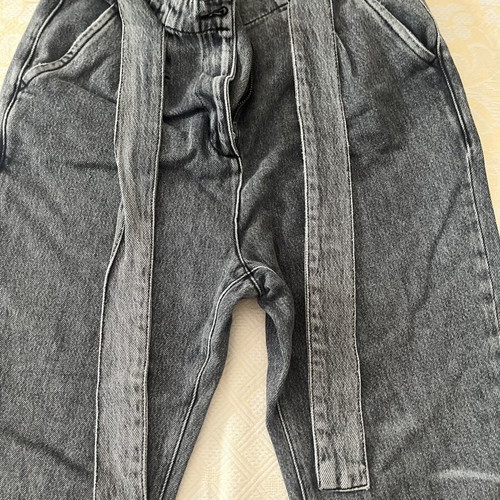 Toi&Moi women's Mommy Fit jeans size XS used, charcoal with red stitch