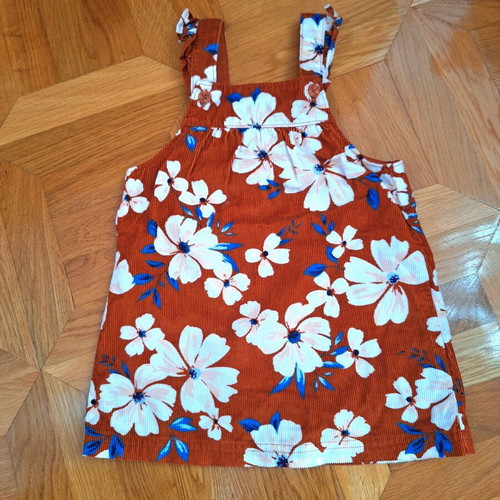 Carter's baby dress like new for girl 12-18 months