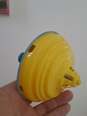 Metal spinning top like new