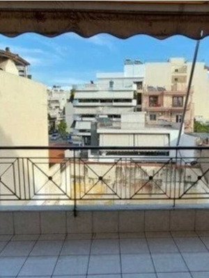 Apartment 94 sqm 3rd floor in Piraeus Palaia Kokkinia with balconies and view