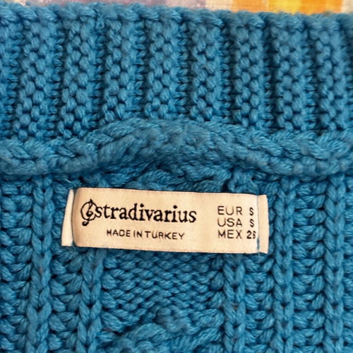 Blue knitted cardigan used Star Body H, size S