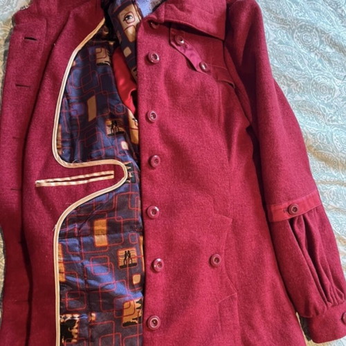 St Martins fuchsia coat like new, size S