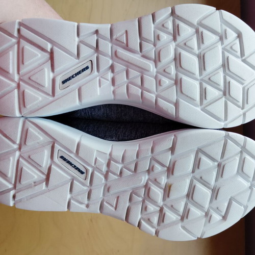 Skechers sneakers sporty like new, size 40, blue