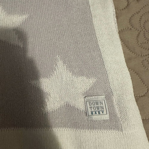 Down Town baby blanket like new with stars