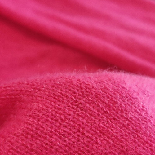 Cashmere sweater pink fuchsia size M like new