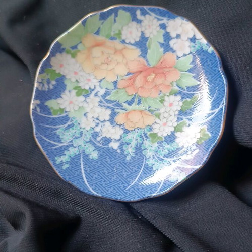 Blue Echo Floral porcelain trinket dish like new