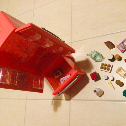 Our Generation Refrigerator like new, 40 x 17 cm