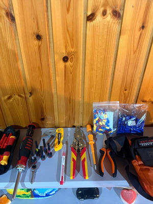 Electrical tools new, complete set