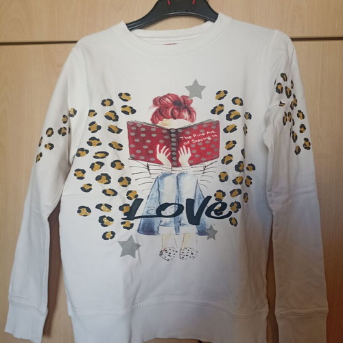 Energiers sweatshirt size 12, like new, cotton