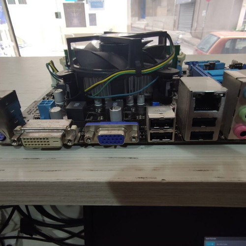 Asus Motherboard H61M-K like new with Intel Celeron G1620 and 2GB DDR3 Ram