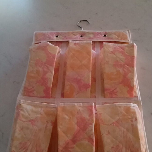 Clothes storage like new in quite good condition