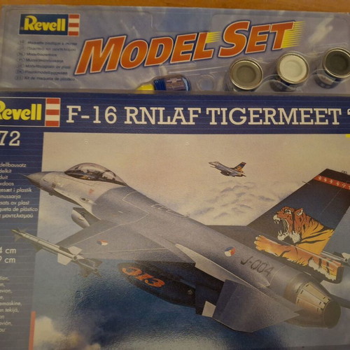 Revell F16 model kit new with paints and glue