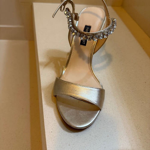 Nine West sandals used, gold with crystals, size 38