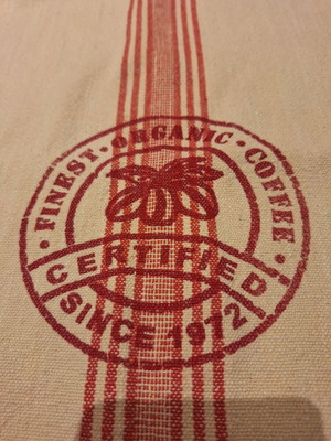 Ρανερ τραπεζαρίας country στυλ σαν καινούργιο, μπεζ και κόκκινο