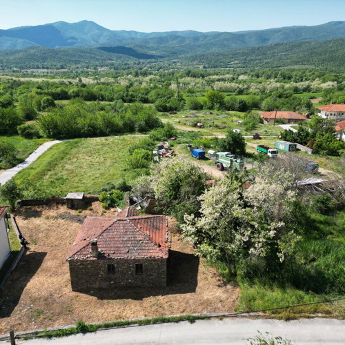Stone detached house 90 m² with view and garden in Kalochori Kerkini