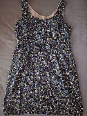 Vintage cotton dress with blue rose print and bow