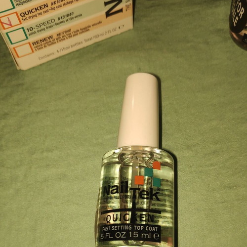 Nail Tek Quicken Top Coat Fast Dry new, pack of 4