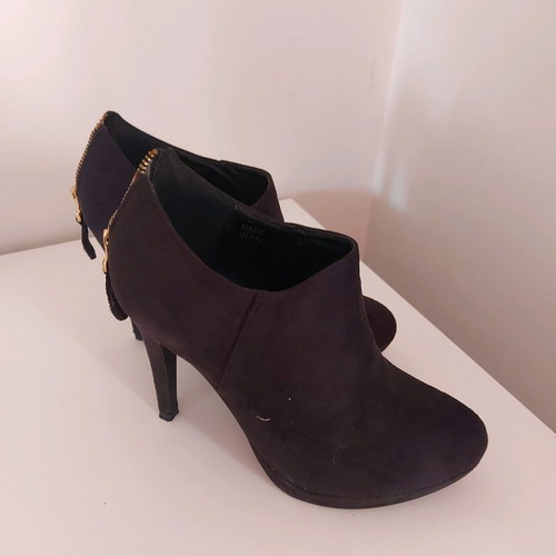 Booties used, size 37, black in excellent condition