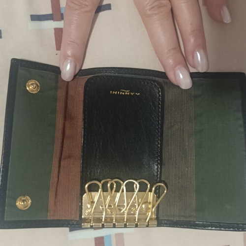 Leather key case new, genuine Italian Nannini black