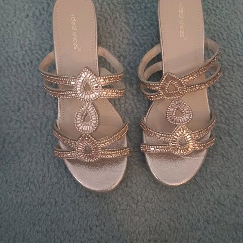 Women's slippers decorated with rhinestones size 39 new, gold