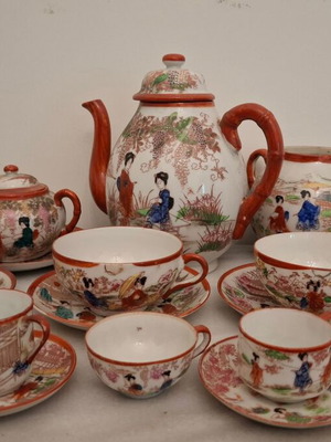 Vintage Japanese Kutani porcelain tea and coffee set used, Geisha Girl motif