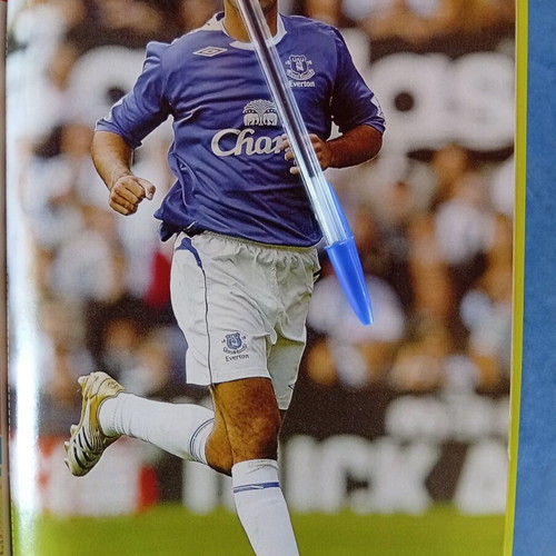 Match Football Magazine May 1-7 2006 Like New with Aston Villa Poster