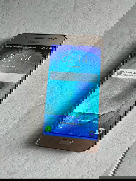 Πωλείται Samsung Galaxy J5 j500 Fn σε πολύ καλή κατάσταση