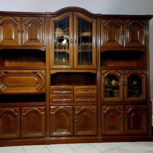 Living room unit like new, solid oak wood, 3 pieces