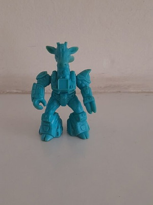 Battle Beasts Teratomachos figure blue giraffe 1986 used