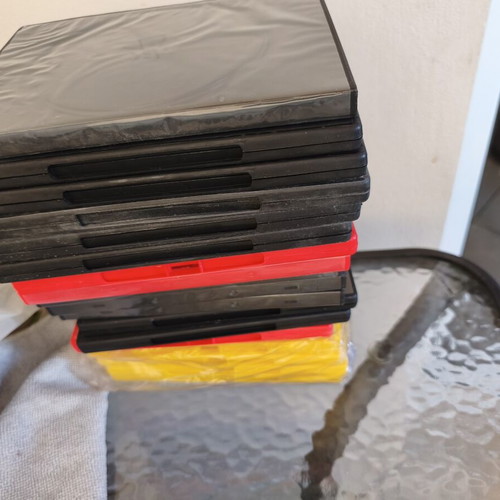 CD cases new, pack of 18, 3 colors, mostly double