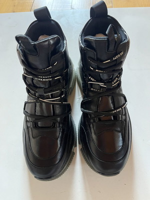 Miss Sixty platform leather shoes size 38, black
