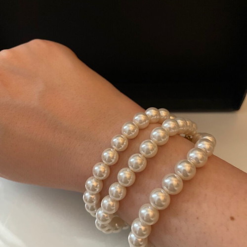Pearl bracelet three rows with gold clasp used