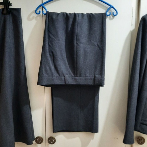 Baziana women's set like new, jacket, skirt and trousers, grey